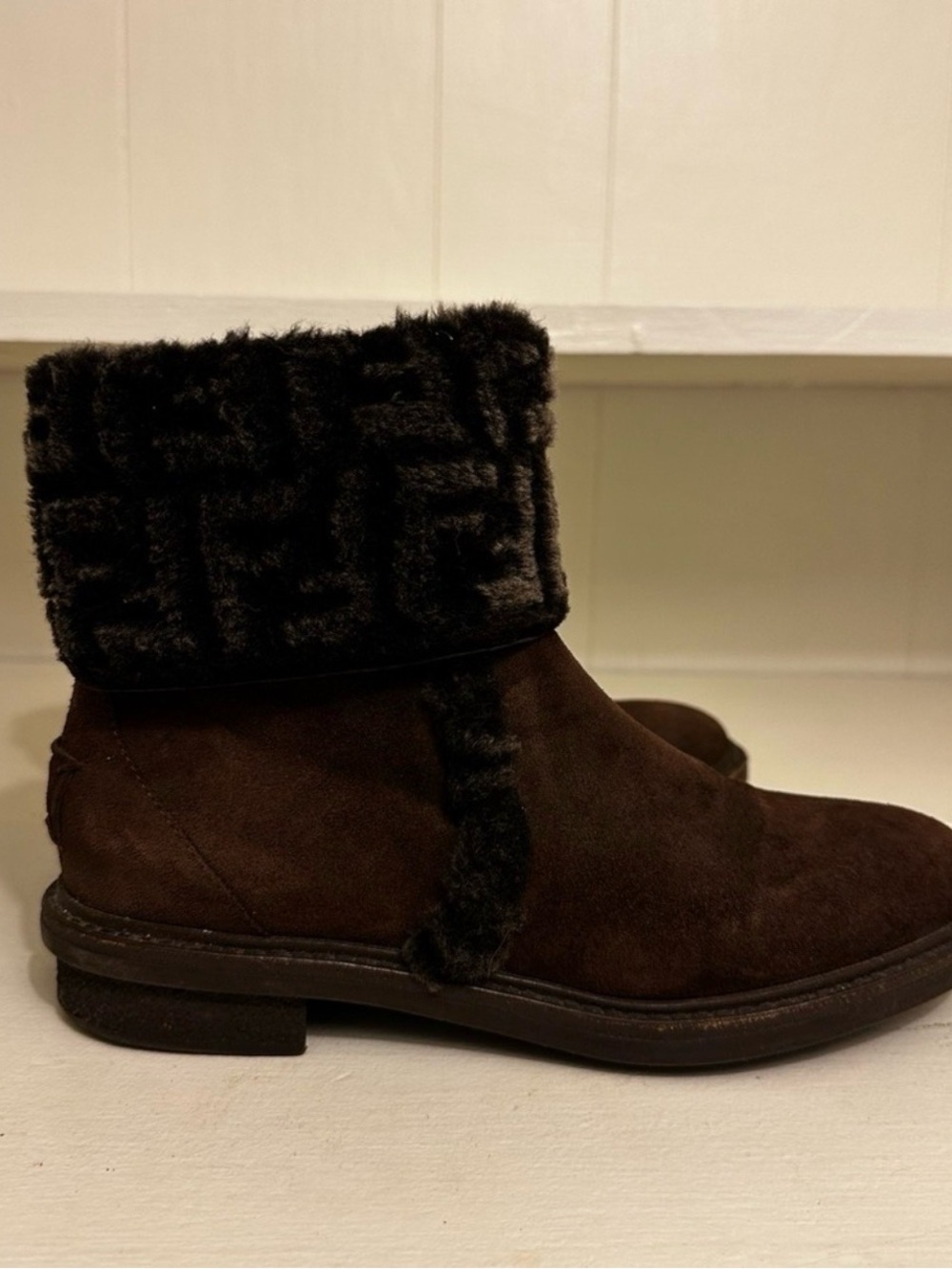 Fendi Zucca FF Logo Shearling Cuff Suede Ankle Boots Brown IT 36.5 US 5.5 - Picture 9 of 16